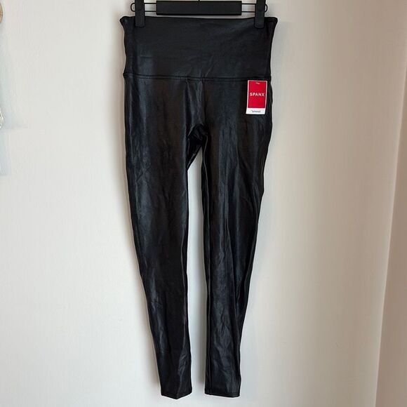 Spanx Women Black Faux Leather Leggings stretch size large new with tags! - Picture 1 of 12